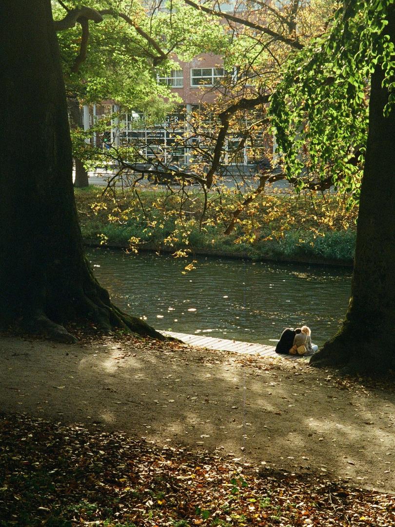 Throwback to my first go at film! Utrecht, Olympus AFL-T, Fuji 400