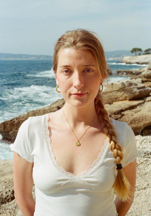 Lea. Super takumar f1.4 50 mm (Pentax LX, Kodak Ultramax 400)