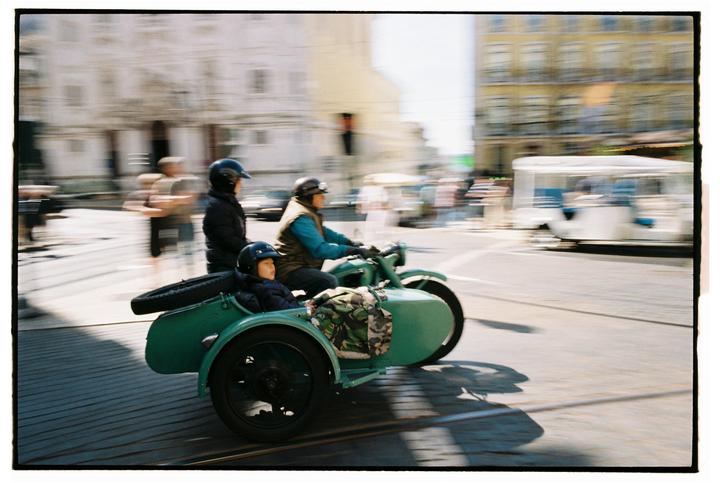 Leica M6, Voigtlander Ultron 28mm v2, ColorPlus200