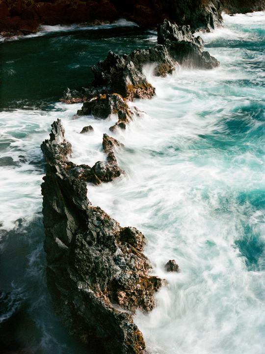 Maui Coast | Leica M3 50mm | Porta 400