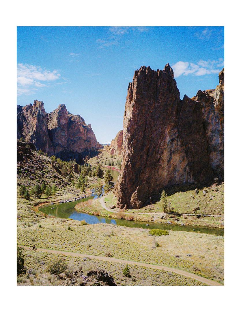 Misery Ridge | Kyocera Tzoom | Gold 200, shot with kodak gold 200