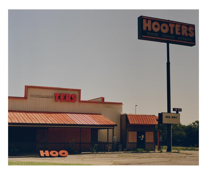 Hoo [Pentax 67, 105mm f/2.4, Kodak Gold]