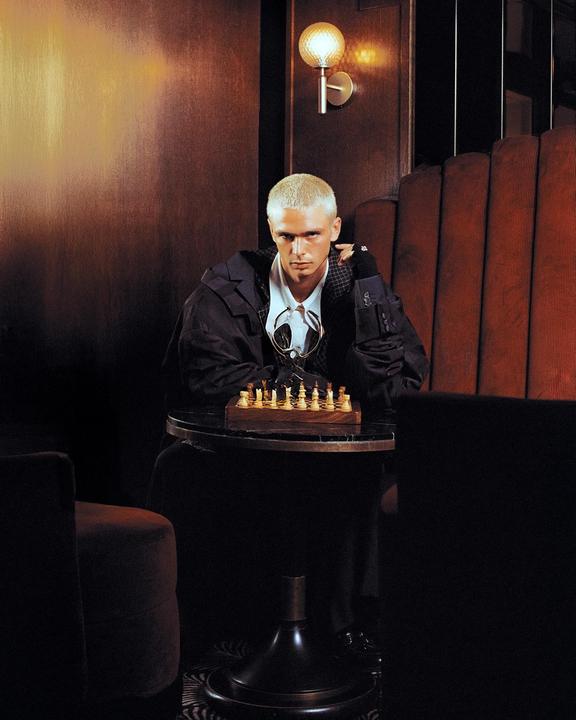 Chess [Nikon F100, Portra 800]