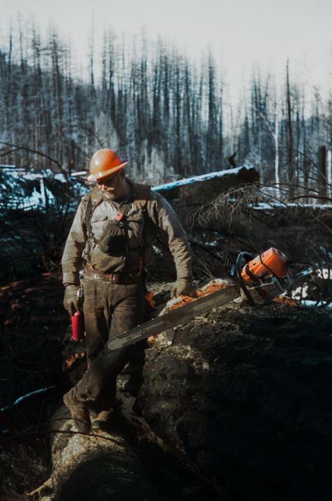 Lumberjacks in the PNW [Canon Rebel, 28-105mm/f4.0, Portra 800]
