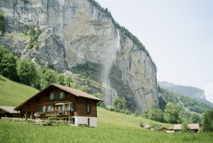 Lauterbrunnen, Switzerland shot on an Olympus Trip 35 with Lomography colour film.