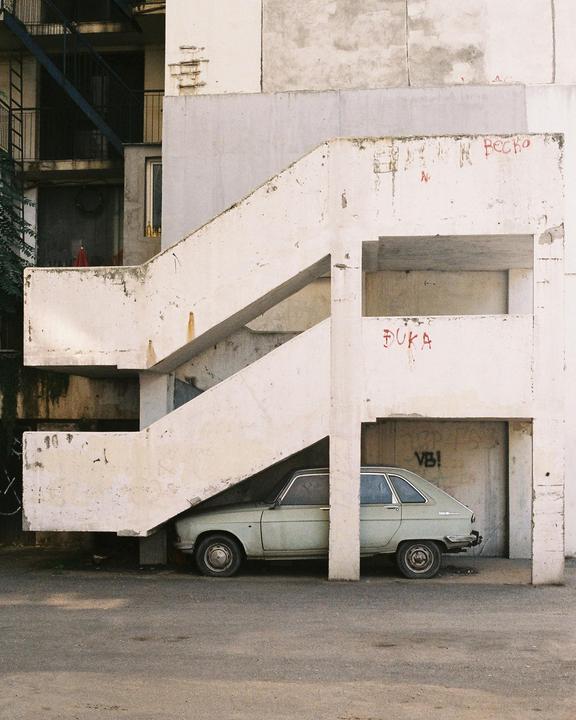 Rollei 35T | Tessar f/3.5, 40mm | Kodak Color Plus 200
