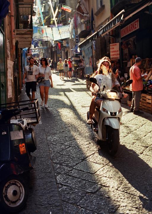 Naples, Italy. [Nikon F100 + Nikkor AI 35mm f/2 + Kodak Vision 3 250D].