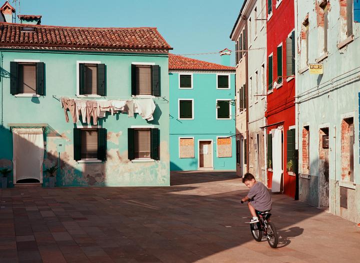 Venice [Mamiya 645, 80mm f2.8, Kodak Ektar 100]