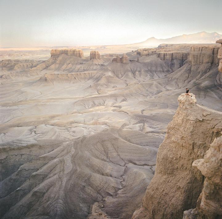 Another planet (Hasselblad 500c, 50mm f/4, Gold 200)