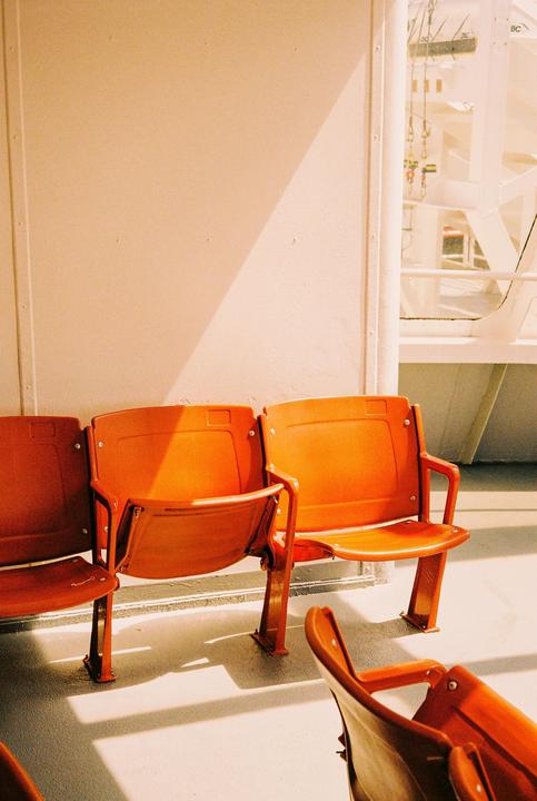 Sunkissed Ferry (Leica m5, Sonnar 50mm 1.5, Gold 200)
