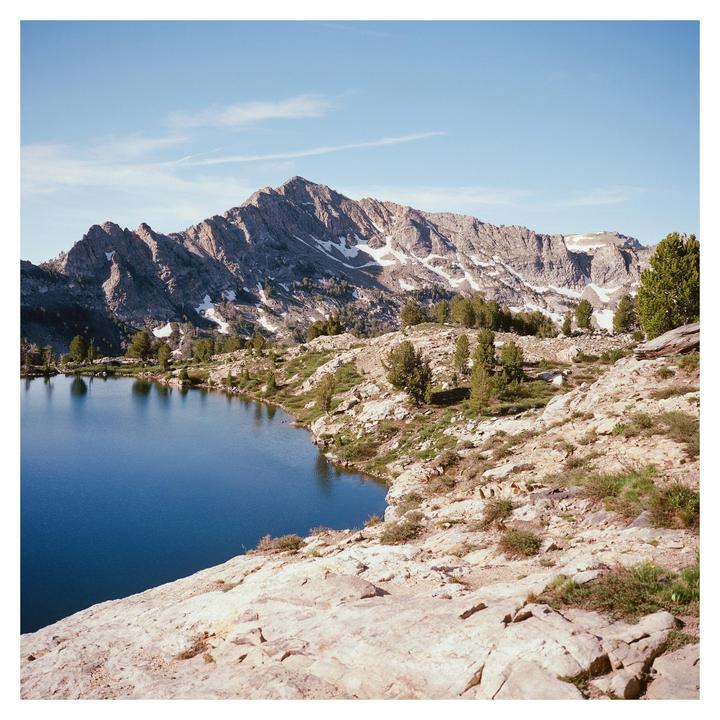 [Mamiya 6MF, 75mm 3.5 L, Cinestill 400D] Nevada