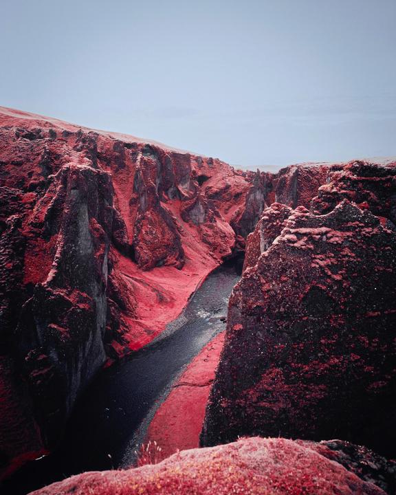 Fjadrargljufur Canyon, IS [Mamiya 7, 50mm, Kodak Aerochrome, O56 Filter]