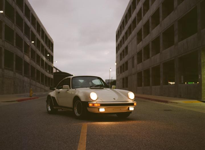 old Porsche - Pentax 645n / Kodak Gold 200