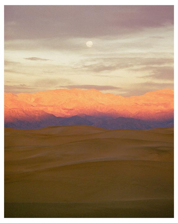 moonset at sunrise, death valley | minolta CLE + m-rokkor 90mm f/4 | portra 400