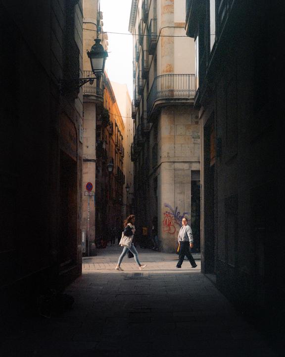 Barcelona in March 2024 [M7, mamiya 6, Portra 400, gold, cinestill 800]