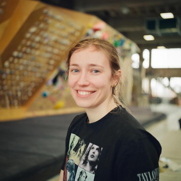 Gym gang [ Mamiya 6 Model P - 70mm - Portra 800 ]