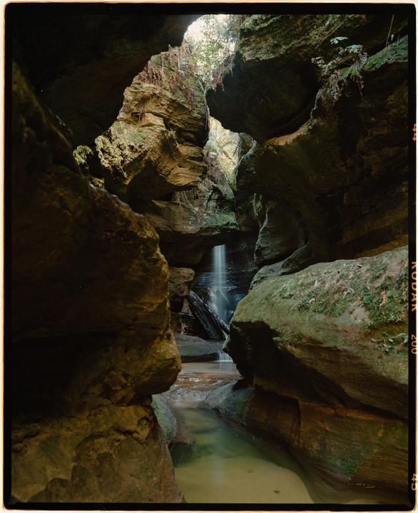 the grotto (mamiya rz67, 65mm f/4.0, gold 200)