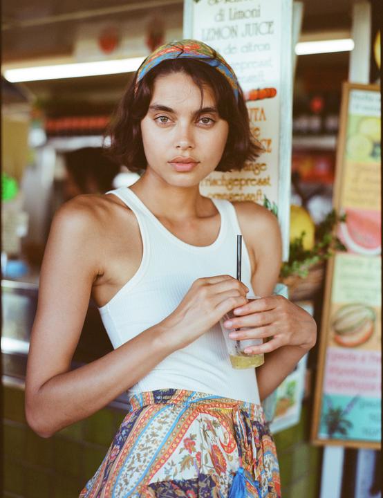 Sahar in Capri [Contax 645, 80mm f/2, Portra 400]