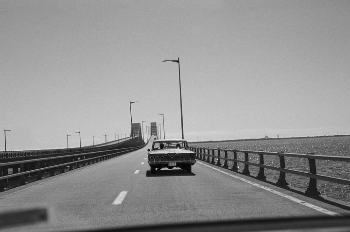 From over the winter. Nikon fe2/Nikon f5, 50mm/28mm. Cinestill BWXX.