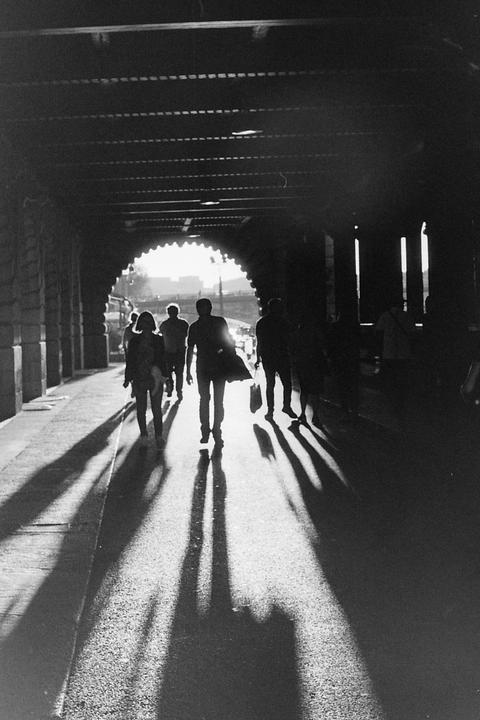 Paris in light and shadows [Canon EOS 3, Canon 50mm f/1.8, Ilford HP+]