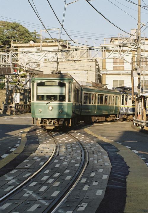 My first ever roll of film, Japan, March 2024 [Canon A-1, <coming soon>, Kodak gold 200]