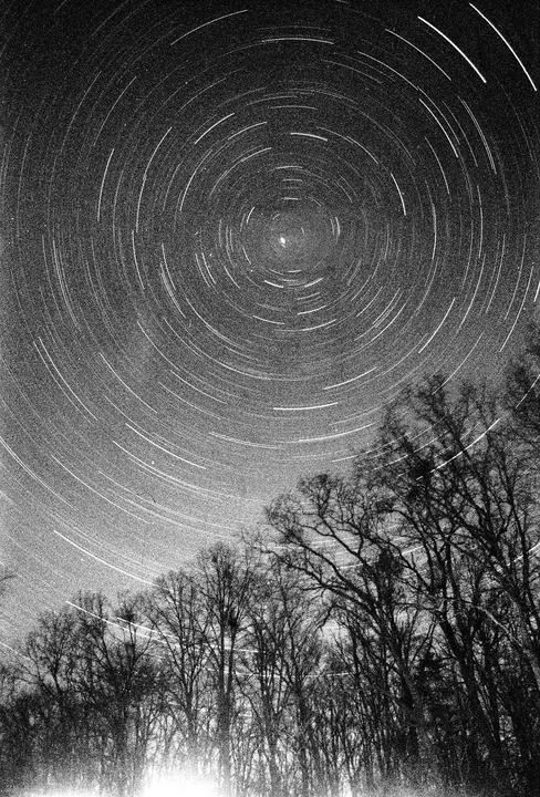 Polaris // Fortepan 200 (exp. 2007) // Minolta XD5 // 35mm f/4 // 1.5 hour