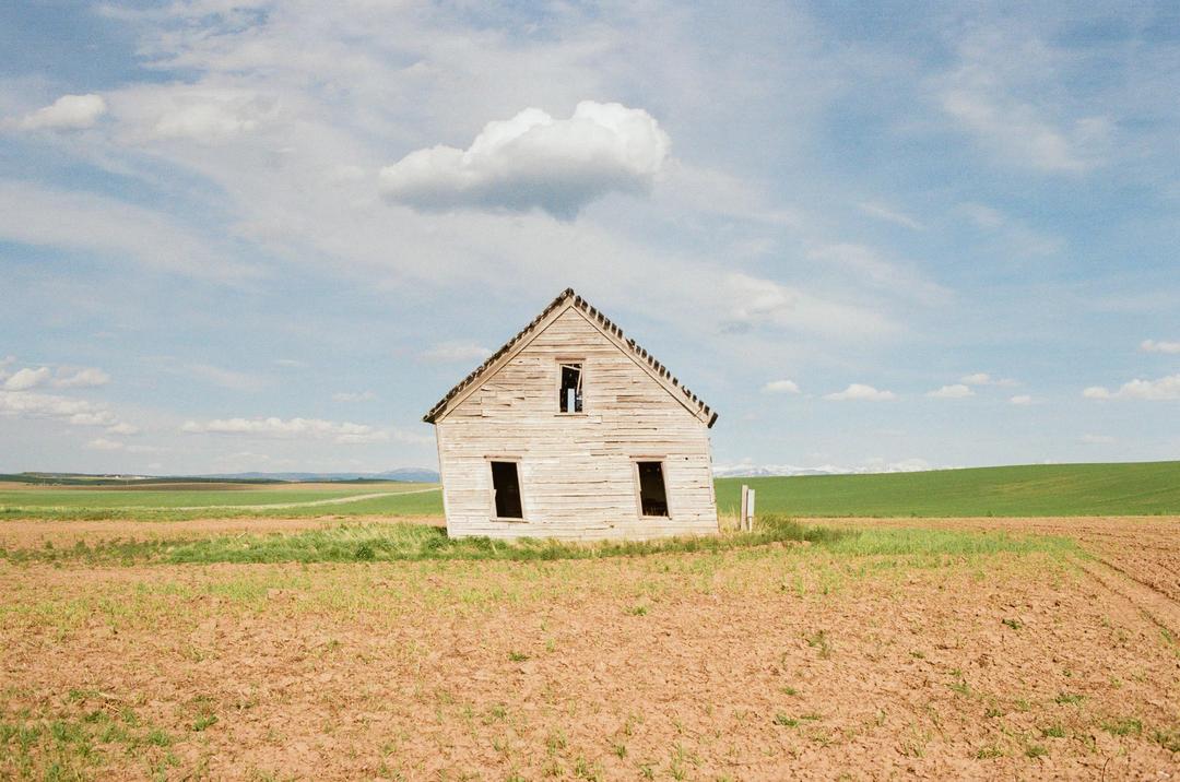 Abandoned in Idaho [Canon A1, Kodak Gold], shot on canon a-1 with kodak gold 200