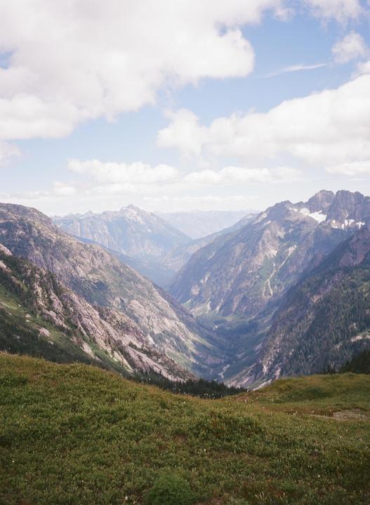 Medium Format in the North Cascades | Fuji GS645S | Kodak Ektar and Gold