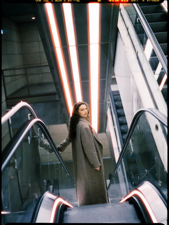 Lieca M7 / Pentax 645N II / Cinestill 800T