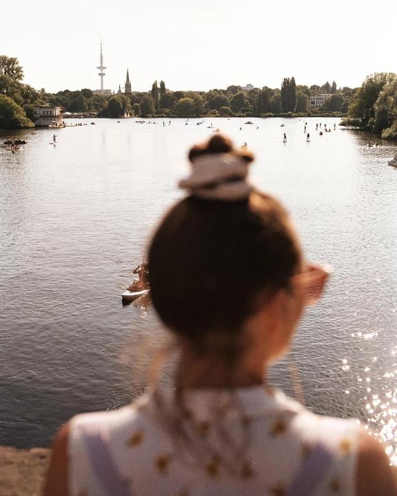 Summer in Hamburg [Nikon F3, 40mm, Colorplus 200]