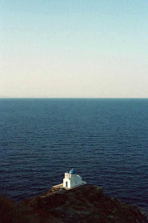 Solitude | Pentax K1000, Portra 800