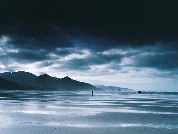 Oregon Coast on Fuji Pro 400H // Mamiya 645 / 55mm f2.8