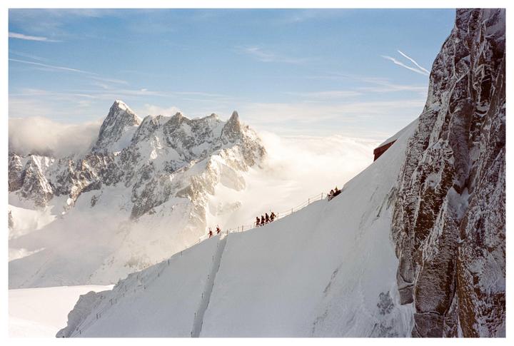 Vallée Blanche [Leica M4, Voigtlander Ultron 35mm/f2, Portra 400]