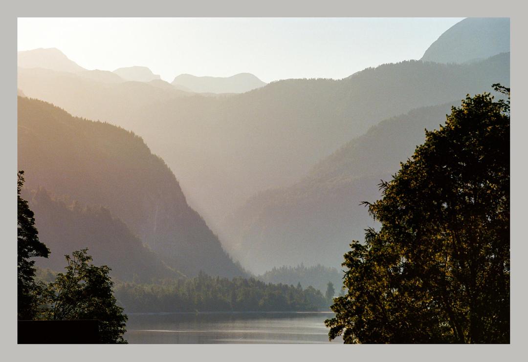 These early morning layers somehow reminded me of a painting | [Nikon F6, Portra 400], shot on nikon f6 with kodak portra 400
