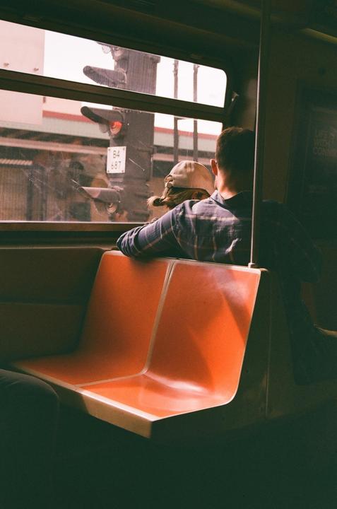 Love Seat ♥️ | Kodak Gold | Minolta Maxxum 9 | 35-70 f4