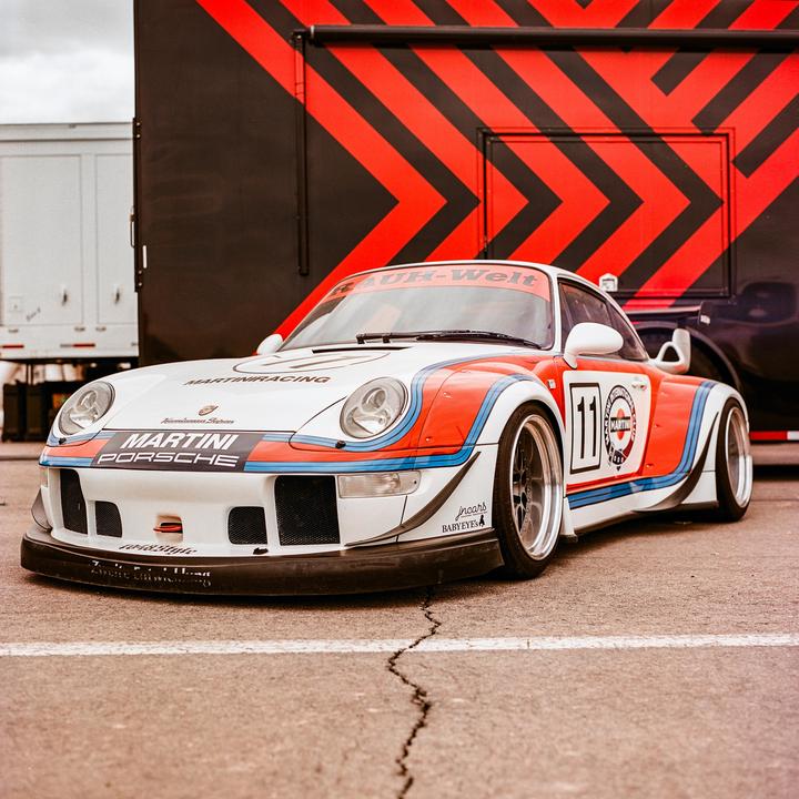 Martini. [Hasselblad 500C/M | 80mm f/2.8 Sonnar | Catlabs 120-Aerocolor IV]