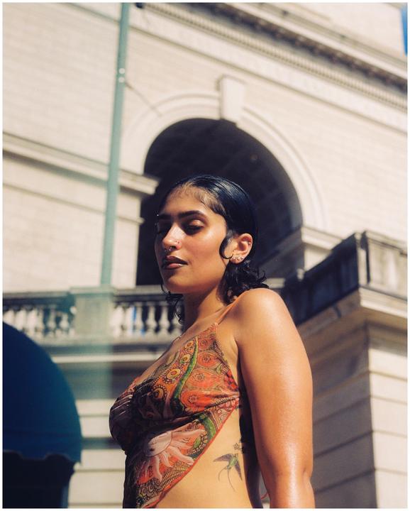 Maya. | Mamiya 645, 80mm | Gold 200
