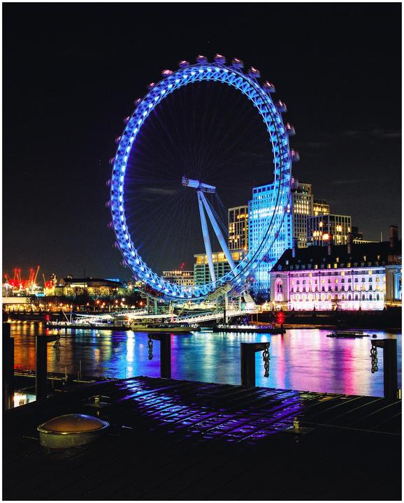 London’s Eye | Portra 800 | Mamiya RZ67 65mm