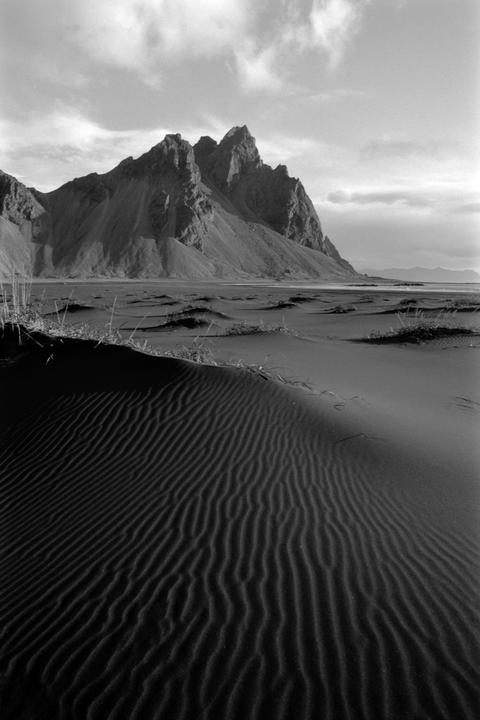 From our roadtrip around Iceland [Fujifilm Neopan Acros 100 II, Minolta X-570, MD 28mm F2.8]