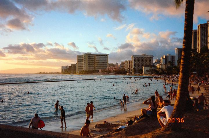 Waikiki - Porta 400 - Minolta 140 EX