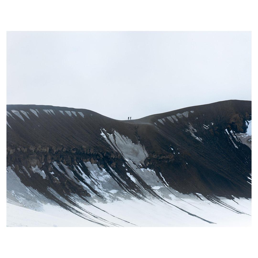 Slow waves — Mamiya 7, 80mm, Portra 400