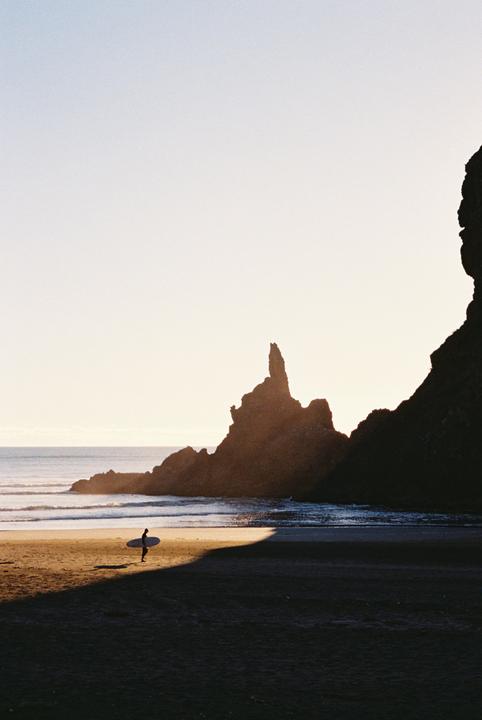 Te Ika-a-Māui, Aotearoa New Zealand [Olympus Superzoom 70, Kodak UltraMax 400 35mm]
