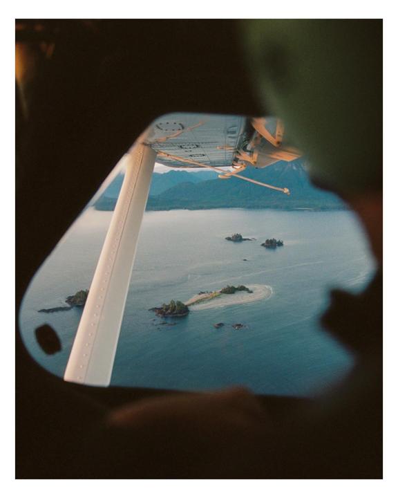Seaplane (Nikon F6, Tamron 24-70 F2.8, Portra 400)