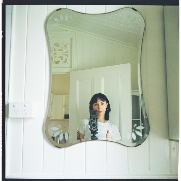 Home sweet home [Rolleiflex Mx-Evs Tessar F3.5, Portra 800]