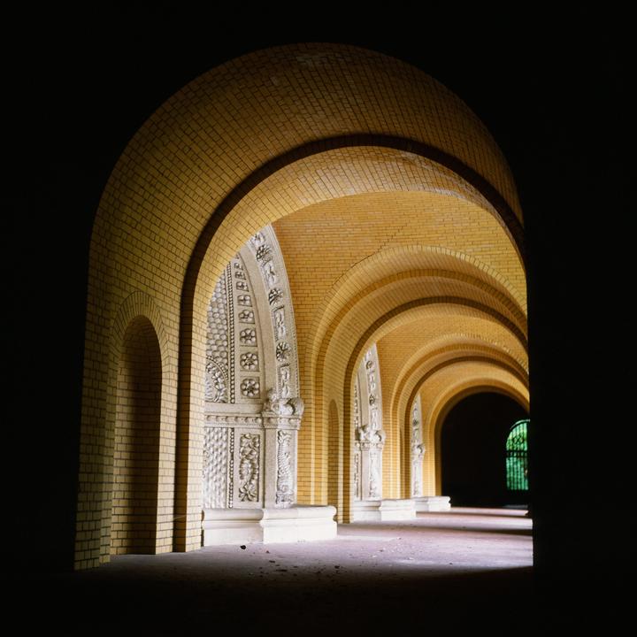 Potsdam Courtyard [Rolleicord Va + Velvia 50]