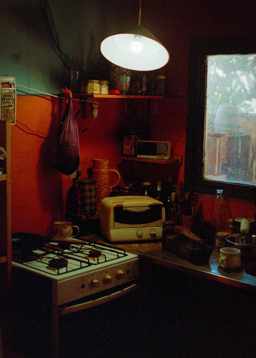 [Canon A1, Canon FD 50mm f/1.4, Lomo Color 800]