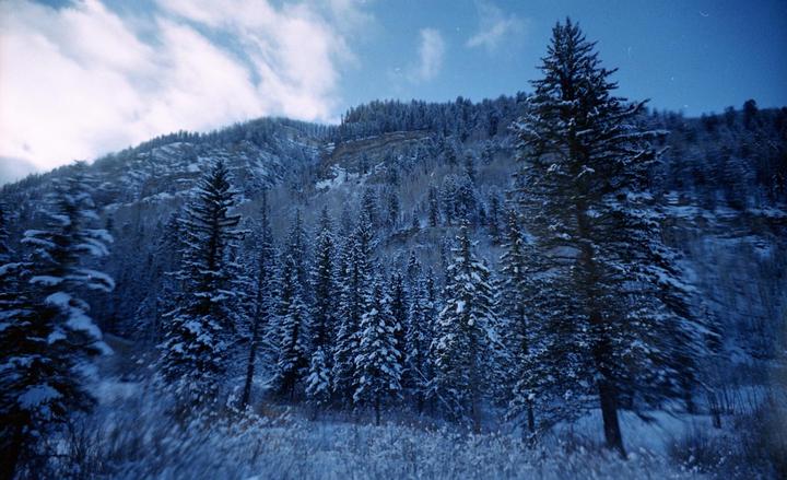 Got this out of my dad's car while driving through Colorado. I think the weird color is from the window tint. (Fuji superia 400, Maxxum 2000, AF50)