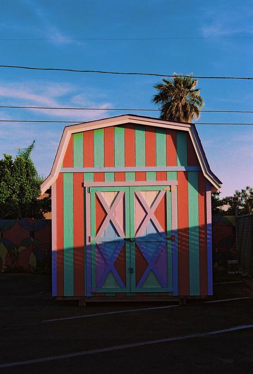 Mystery Shack - Canon F-1 - Xtra400