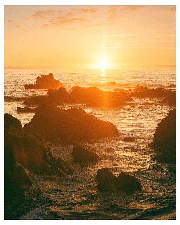 magic hour on the central coast | minolta CLE + m-rokkor 40mm | portra 400