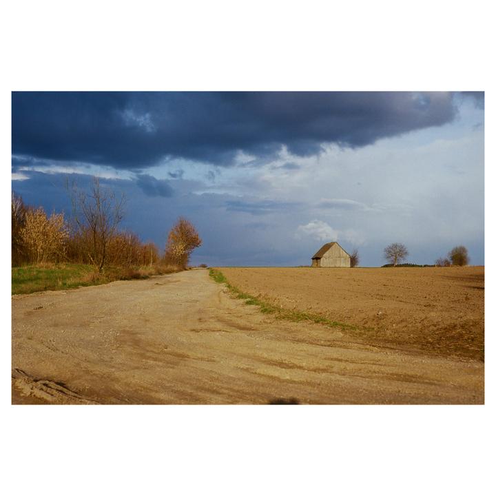 Your average rural scenery, Somewhere in Poland | Kiev 4 Jupiter 8 Kodak Gold @ 100